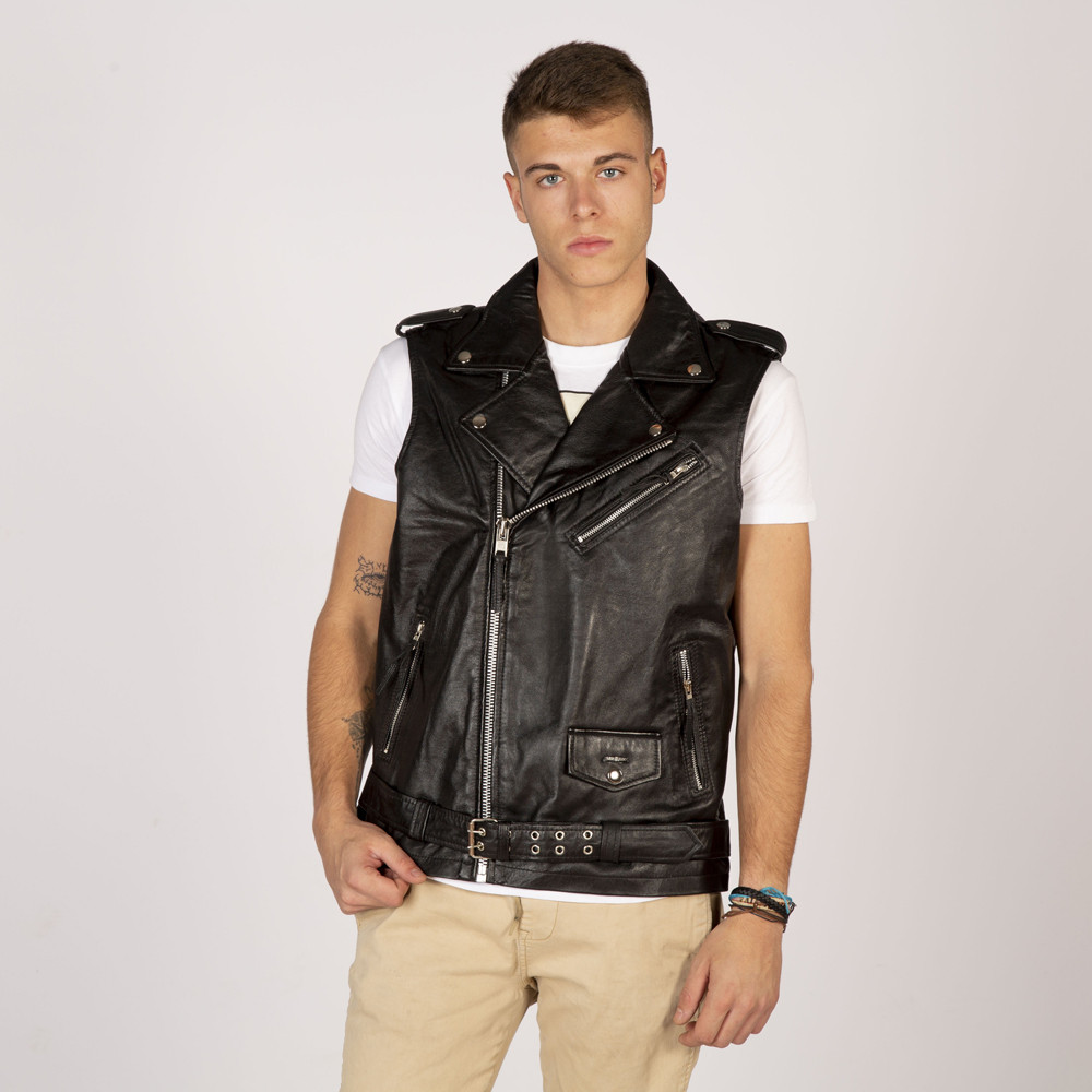 Amazon.com: IJKEID Men Sleeveless Leather Vest Zipper Motorcycle Vest  Riding Club Black Biker Vests Slim Fit Vest Waistcoat Outwear : Sports &  Outdoors