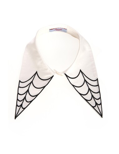 Cuello blanco bordado  NEVERMORE