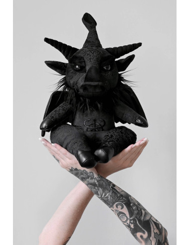 DARK LORD: VICTORIANA PLUSH TOY